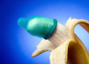 Банан презервативі